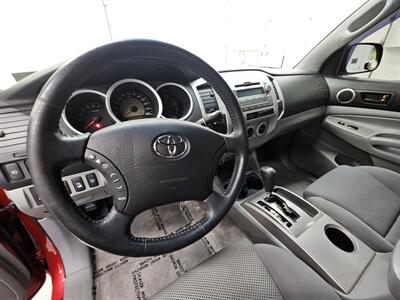 2011 Toyota Tacoma V6   - Photo 11 - Spring City, PA 19475