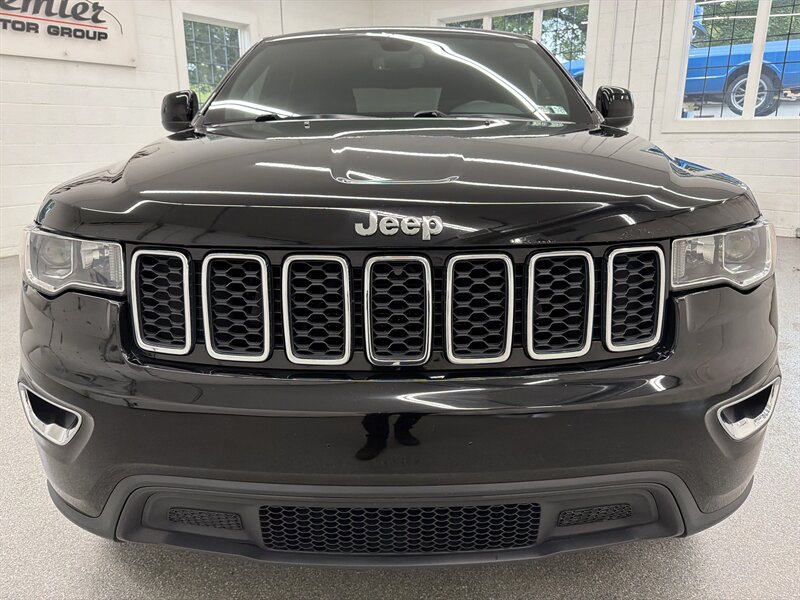 2019 Jeep Grand Cherokee Laredo E  