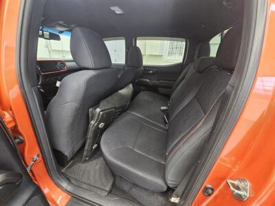 2016 Toyota Tacoma TRD Sport   - Photo 12 - Spring City, PA 19475