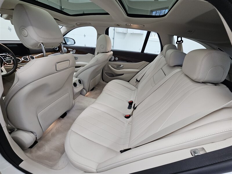 2019 Mercedes-Benz E 450 4MATIC 11