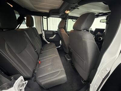 2018 Jeep Wrangler JK Unlimited Sahara - Photo 14 - Spring City, PA 19475