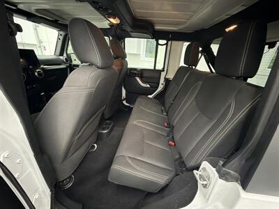 2018 Jeep Wrangler JK Unlimited Sahara - Photo 12 - Spring City, PA 19475
