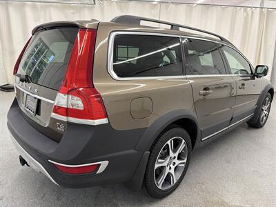 2015 Volvo XC70 T6 Platinum - Photo 5 - Spring City, PA 19475