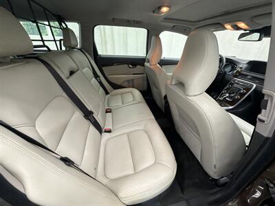 2015 Volvo XC70 T6 Platinum - Photo 14 - Spring City, PA 19475
