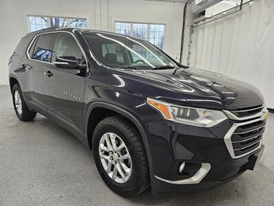 2020 Chevrolet Traverse LT Leather   - Photo 3 - Spring City, PA 19475