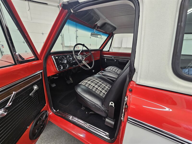 1971 Chevrolet K5 Blazer 10
