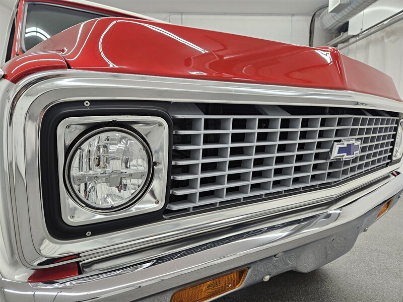 1971 Chevrolet K5 Blazer 28