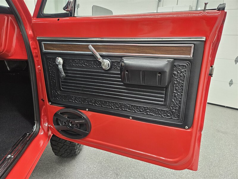 1971 Chevrolet K5 Blazer 19
