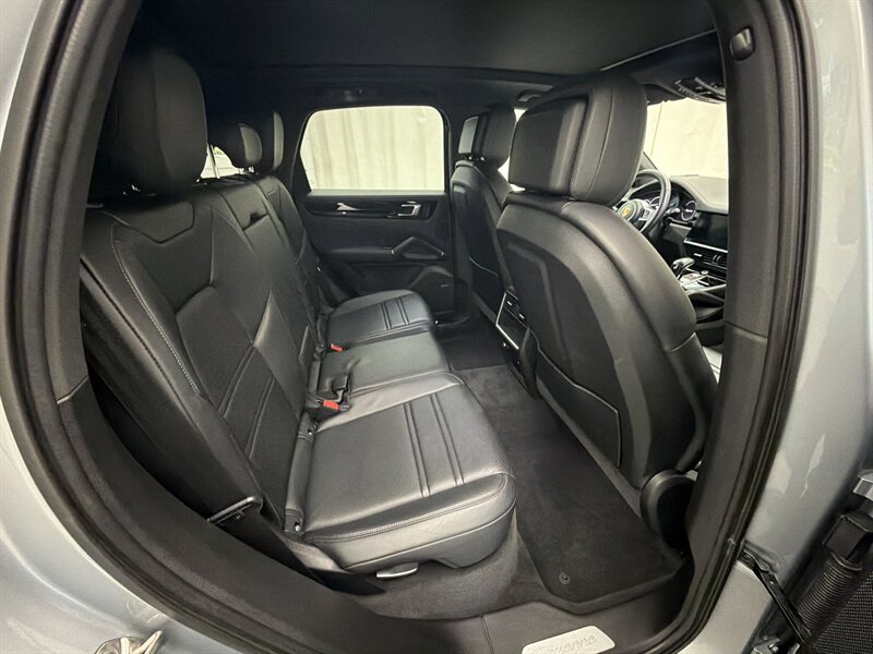2020 Porsche Cayenne 14