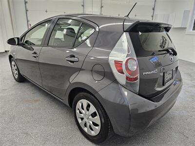 2014 Toyota Prius c One   - Photo 7 - Spring City, PA 19475