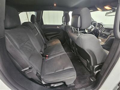 2016 Jeep Grand Cherokee Laredo   - Photo 14 - Spring City, PA 19475