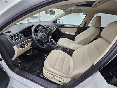 2017 Volkswagen Jetta 1.4T SE   - Photo 10 - Spring City, PA 19475