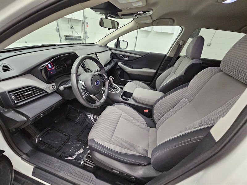 2024 Subaru Outback Premium photo 7