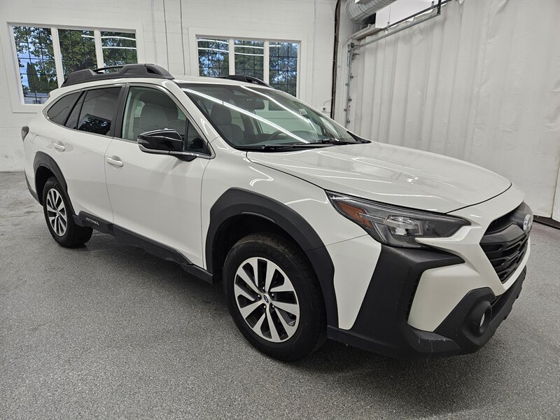 2024 Subaru Outback Premium photo 2