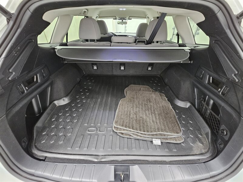 2024 Subaru Outback Premium photo 11