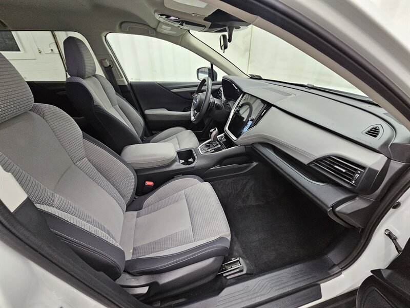 2024 Subaru Outback Premium photo 9