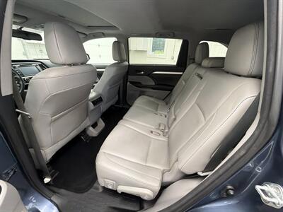 2016 Toyota Highlander XLE - Photo 12 - Spring City, PA 19475