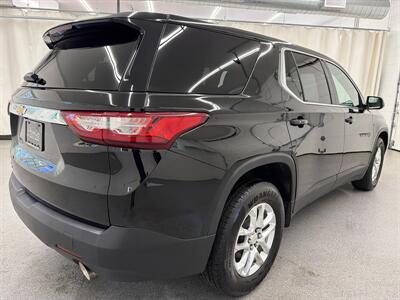 2019 Chevrolet Traverse LS   - Photo 5 - Spring City, PA 19475