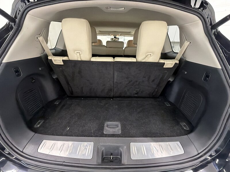 2020 INFINITI QX60 Luxe 16