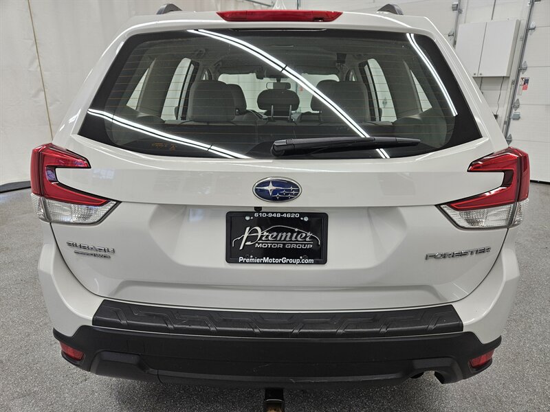 2021 Subaru Forester Base photo 6