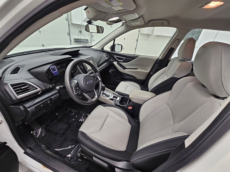 2021 Subaru Forester Base photo 10
