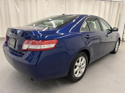 2011 Toyota Camry LE - Photo 5 - Spring City, PA 19475