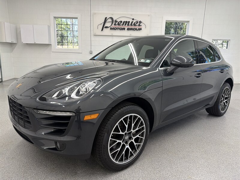2017 Porsche Macan S   - Photo 1 - Spring City, PA 19475