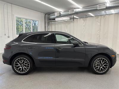 2017 Porsche Macan S   - Photo 4 - Spring City, PA 19475