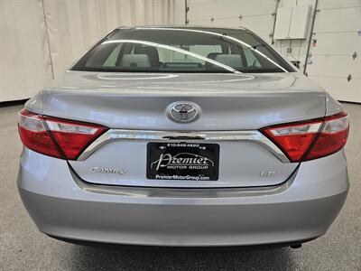 2015 Toyota Camry LE   - Photo 6 - Spring City, PA 19475