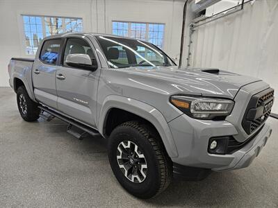 2018 Toyota Tacoma TRD Sport   - Photo 3 - Spring City, PA 19475
