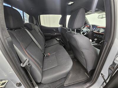 2018 Toyota Tacoma TRD Sport   - Photo 14 - Spring City, PA 19475