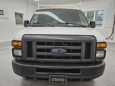 2013 Ford E-150   - Photo 2 - Spring City, PA 19475