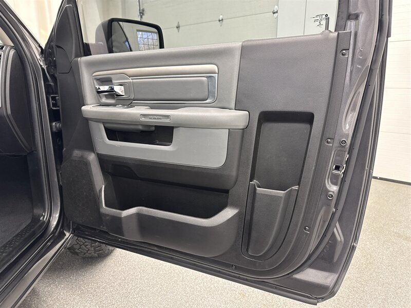 2019 RAM 1500 Classic Tradesman 13