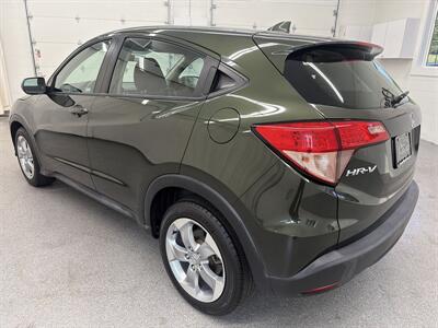 2018 Honda HR-V LX - Photo 7 - Spring City, PA 19475