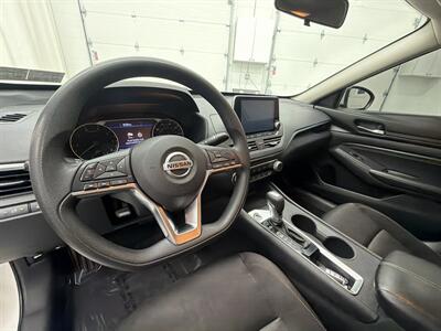 2020 Nissan Altima 2.5 S - Photo 11 - Spring City, PA 19475