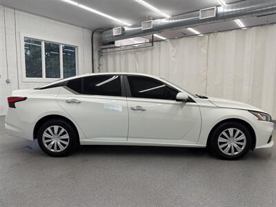 2020 Nissan Altima 2.5 S - Photo 4 - Spring City, PA 19475