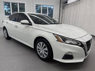 2020 Nissan Altima 2.5 S - Photo 3 - Spring City, PA 19475