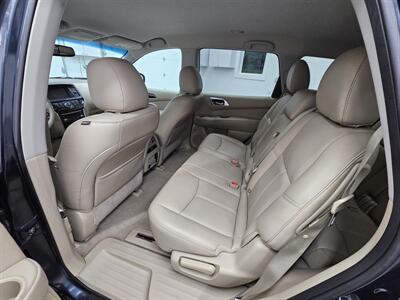 2015 Nissan Pathfinder SL   - Photo 11 - Spring City, PA 19475