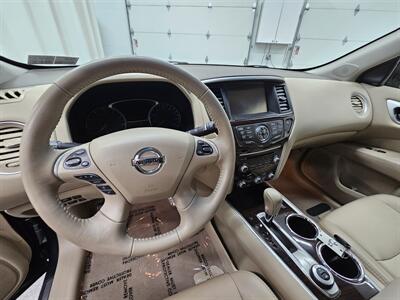 2015 Nissan Pathfinder SL   - Photo 10 - Spring City, PA 19475