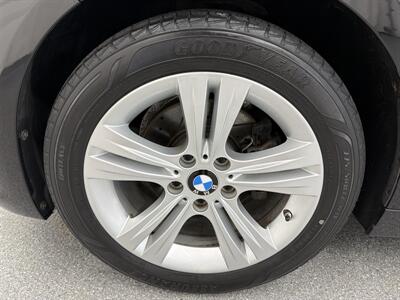 2016 BMW 328i xDrive   - Photo 16 - Spring City, PA 19475