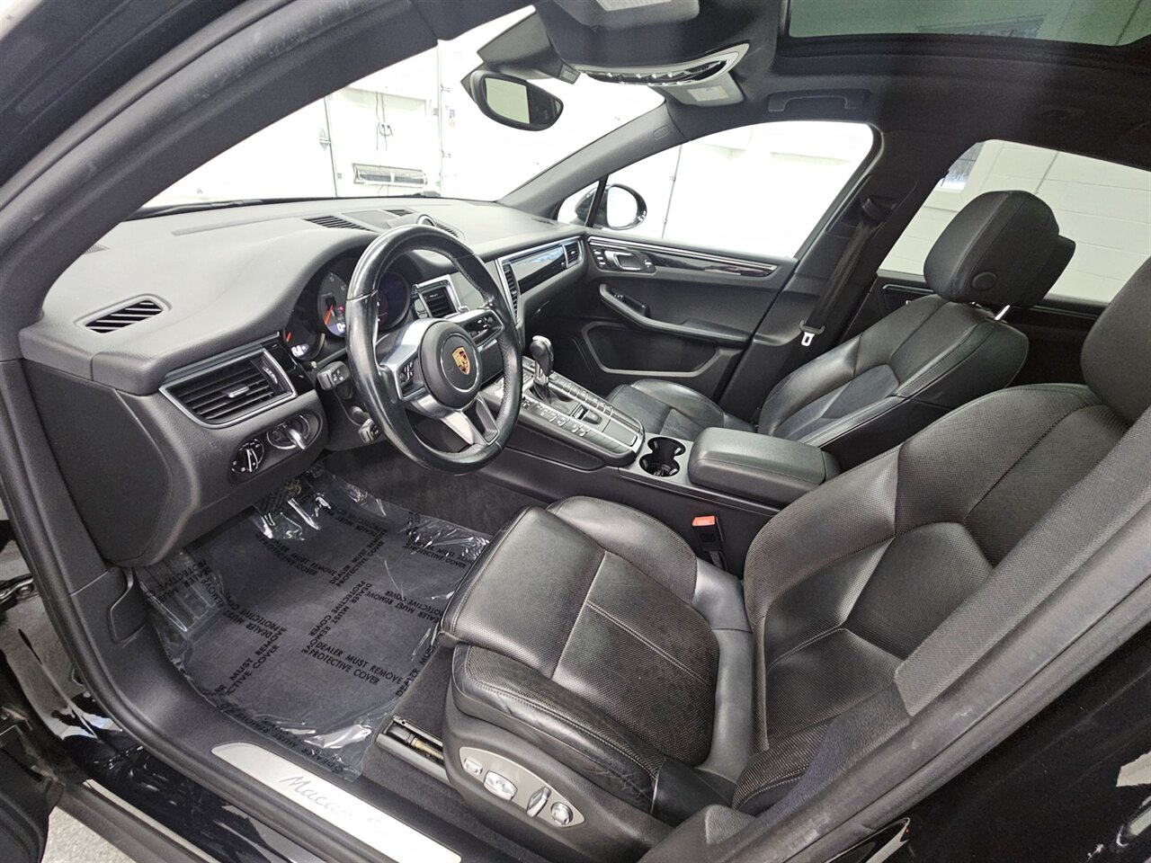 2017 Porsche Macan S   - Photo 10 - Spring City, PA 19475