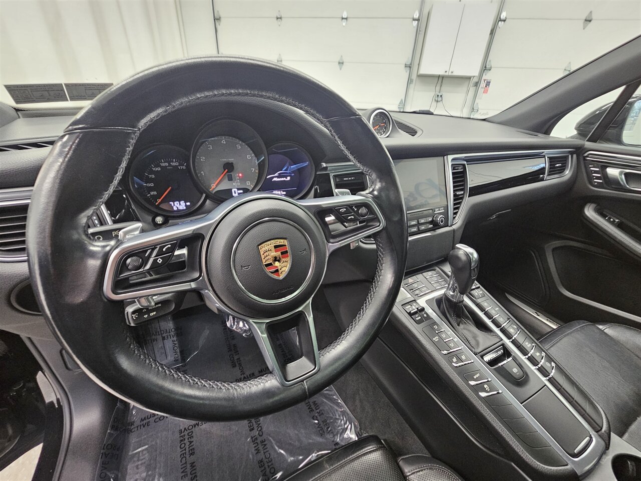 2017 Porsche Macan S   - Photo 11 - Spring City, PA 19475