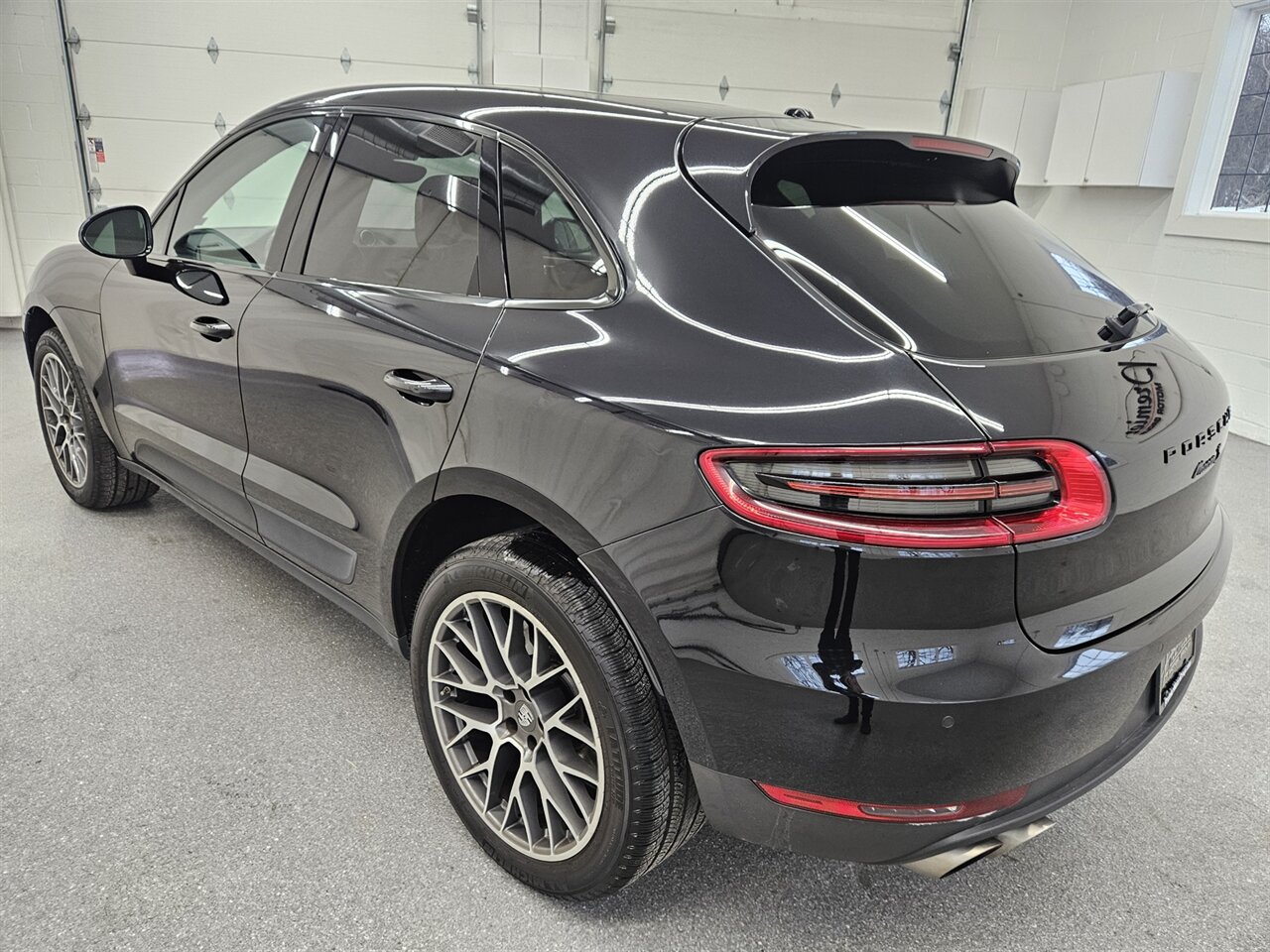 2017 Porsche Macan S   - Photo 7 - Spring City, PA 19475