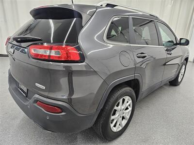 2017 Jeep Cherokee Latitude   - Photo 5 - Spring City, PA 19475