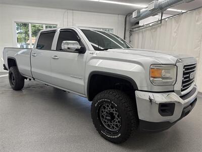 2016 GMC Sierra 2500 - Photo 3 - Spring City, PA 19475