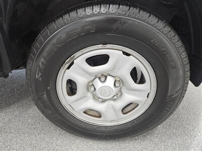 2014 Toyota Tacoma - Photo 13 - Spring City, PA 19475