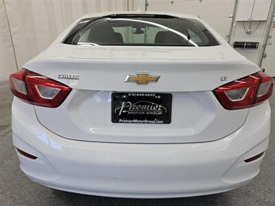 2017 Chevrolet Cruze LT Auto   - Photo 6 - Spring City, PA 19475