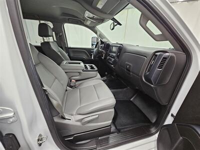 2016 GMC Sierra 3500 - Photo 13 - Spring City, PA 19475