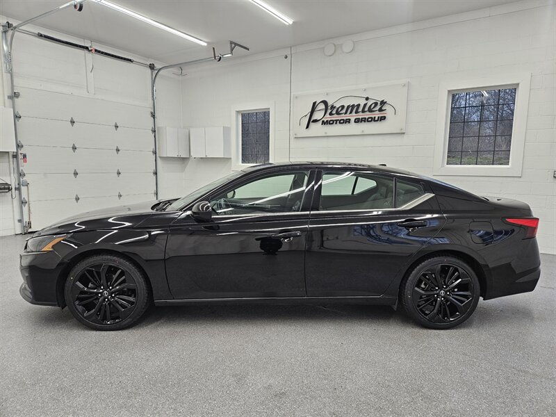 2023 Nissan Altima 2.5 SR 7