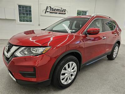2017 Nissan Rogue SV   - Photo 1 - Spring City, PA 19475